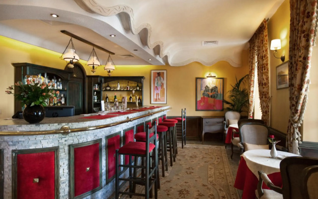 Grand Hotel Villa de France