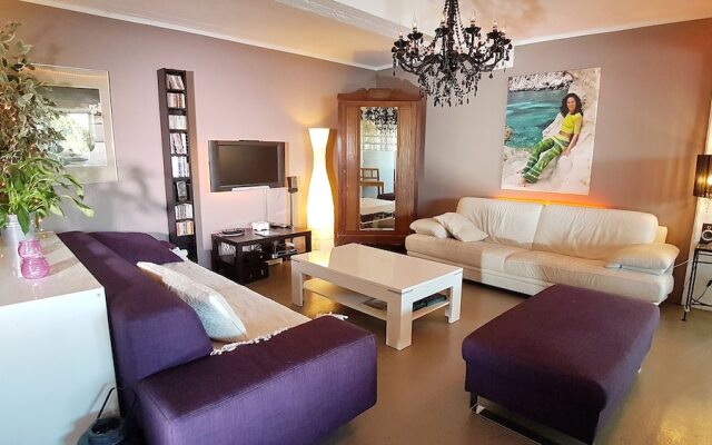 Helioslounge