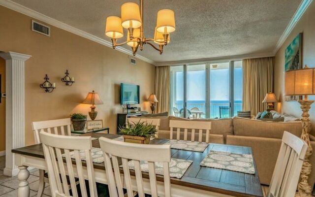 Shoreline 1123 Condo by RedAwning