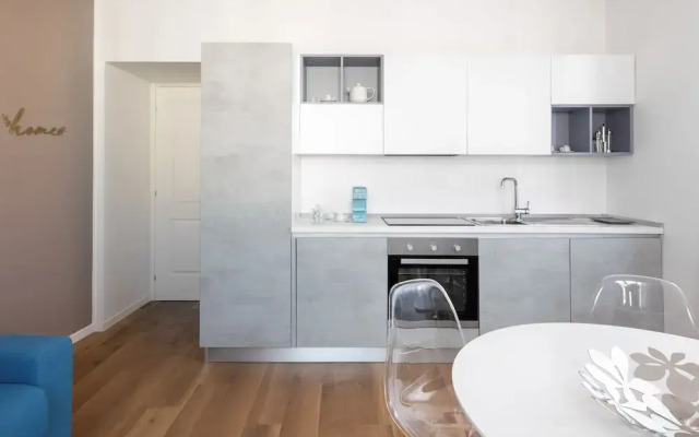 Vis a Vis Apartments