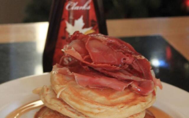 Ellenboro House Bed  Breakfast