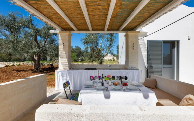 2822 Marì Trullo by Perle di Puglia