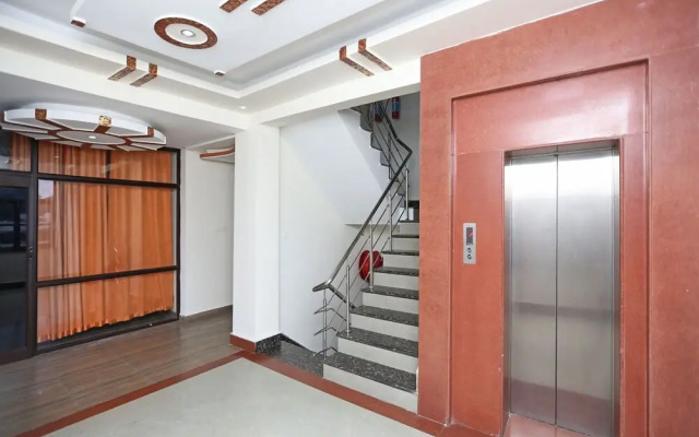 Hotel City Palace By OYO Rooms