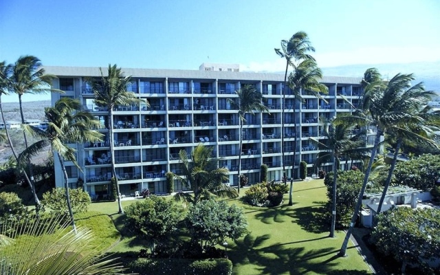 Kihei Akahi by Condominium Rentals Hawaii