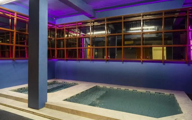 De'Tonga Hotel