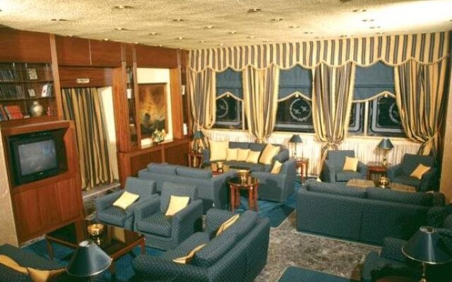 Hotel Elena