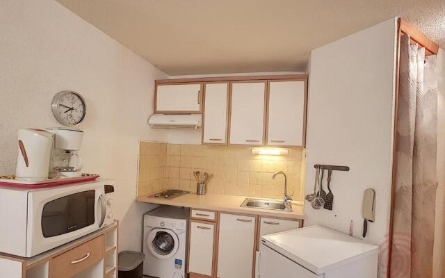 Appartement Lamalou-les-Bains, 1 pièce, 2 personnes - FR-1-451-89