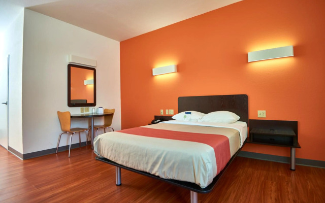 Motel 6 Wilkes Barre, PA - Arena