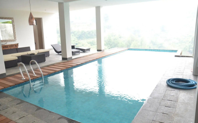 Green Forest Plantation View 6BR with Infinity Pool