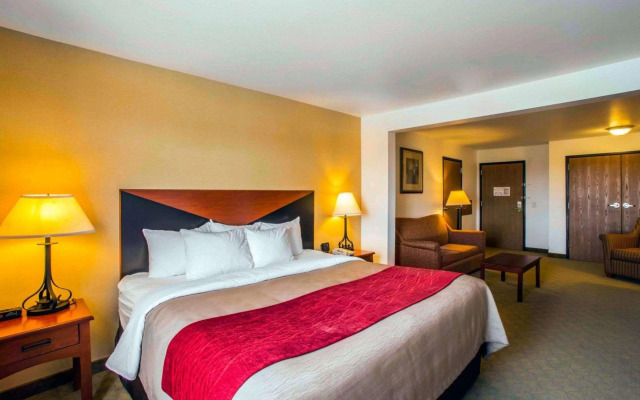 Comfort Inn & Suites Greenville I-70