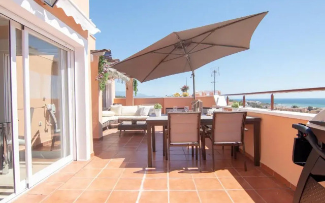 2242-amazing penthouse 2terraces sea view
