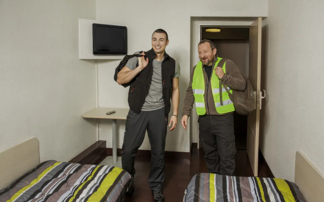 hotelF1 Niort St Maixent