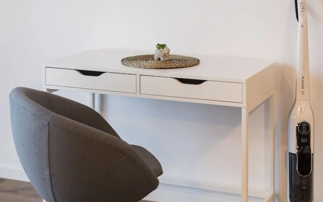 Zoe Apartment