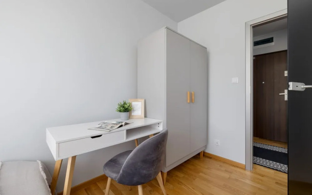 Family Katowice Apartment By Renters