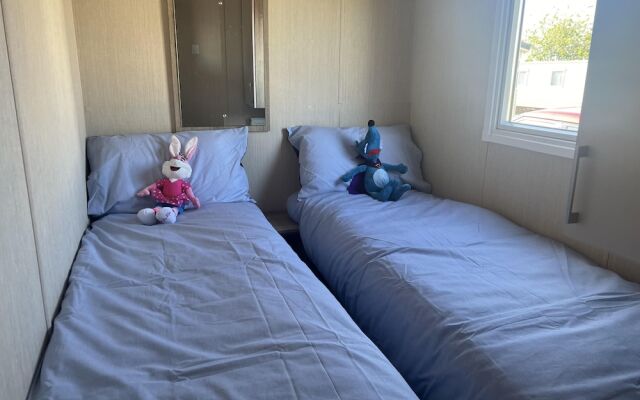 Immaculate 3-bed Static Caravan in Skegness
