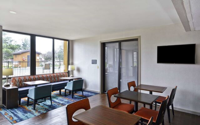 Hampton Inn Detroit/Madison Heights/South Troy