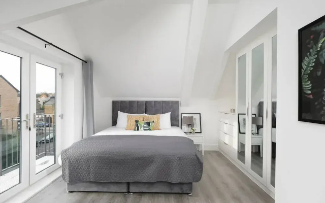 Skyvillion -vineyard Court- Enfield 1bed Wbalcony