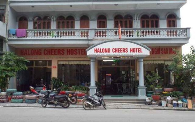 Halong Cheers Hotel