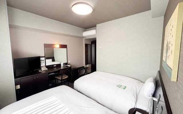 Hotel Route Inn Iyo Saijo