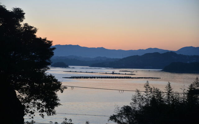 Shirahama Seaside Hotel