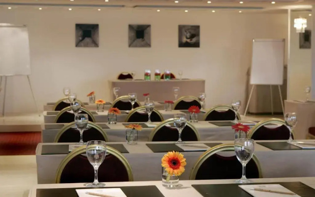 Отель Poseidon Athens