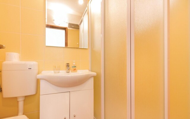 Amazing Home in Barbariga With Wifi and 2 Bedrooms