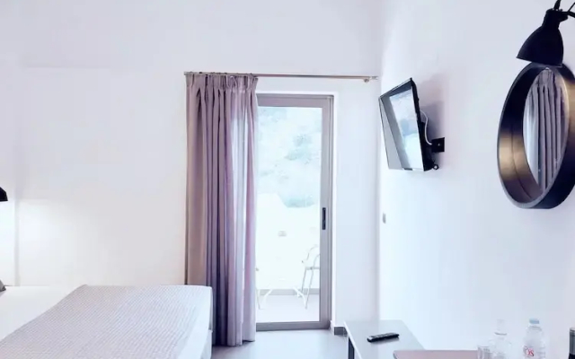 Lefka Ori Agia Galini