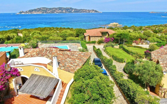 Villa Maestrale con Piscina