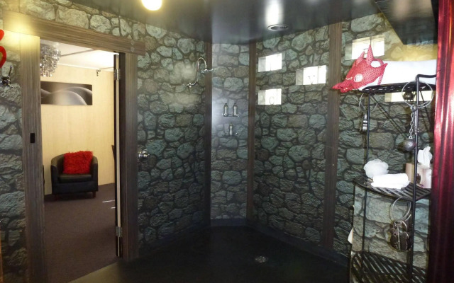 The Retreat at Froog-Moore Park