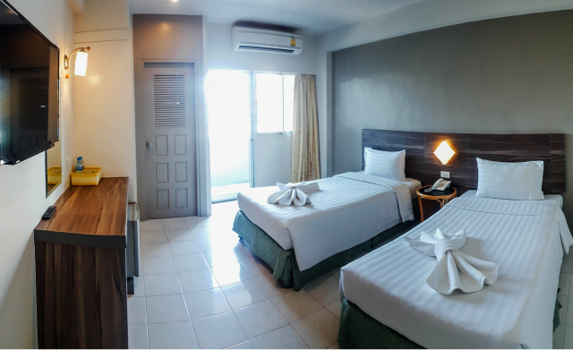 Eastiny Inn Hotel