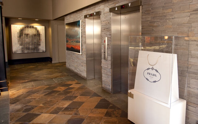 Hotel Arts