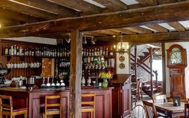 The White Horse Inn