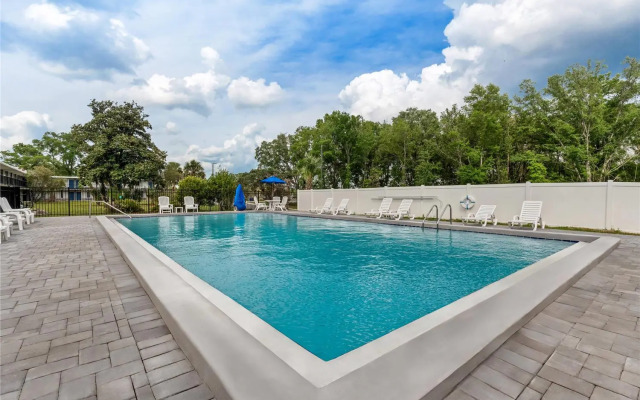 Quality Inn & Suites Ocala I-75