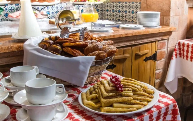 Hotel Neo Classic by ACADEMIA