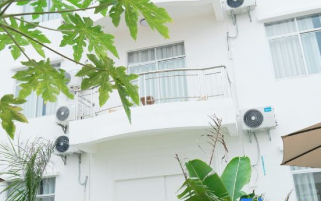 Sunny · Enjoy Summer Hotel in Weizhou Island – Exterior – Beihai