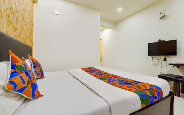 Hotel Infinity by OYO Rooms
