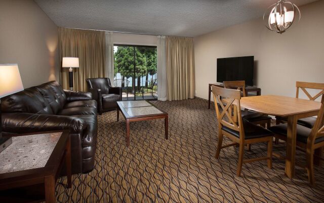 Holiday Inn Portland - Columbia Riverfront, an IHG hotel