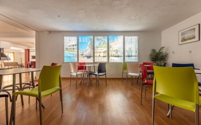 Albergue Inturjoven Sierra Nevada - Hostel