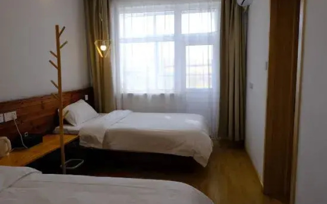 Nomadic Heart B&B (Hulunbuir Erguna Heishantou Town Branch)