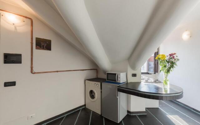 Mansarda Genovesi nel Quartiere di Crocetta by Wonderful Italy