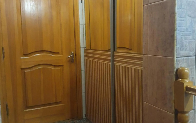 Дом для Души с бассейном целиком