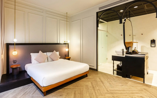 Mila Thapae@ChiangMai Old City