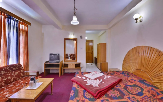 CS Shhandella Hotel