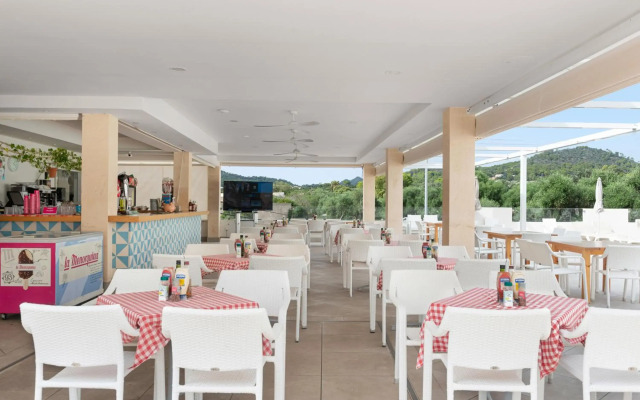 Cala Bona Hotel