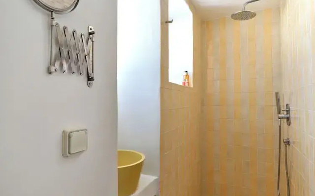 La Maison Kalogera