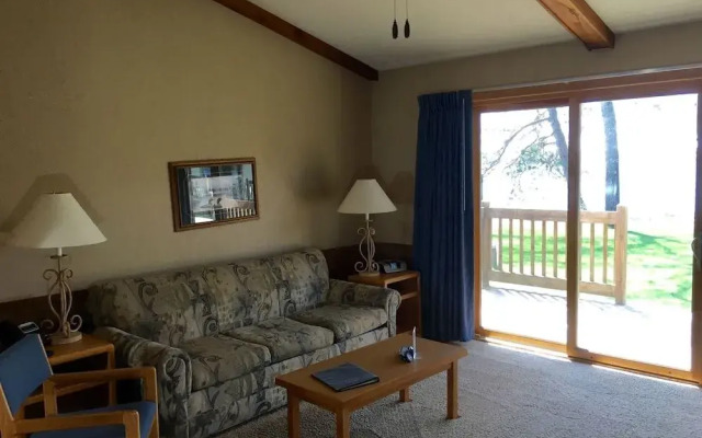 Kavanaugh's Sylvan Lake Resort