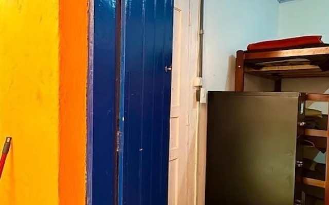 Pinheiros Hostel e Food