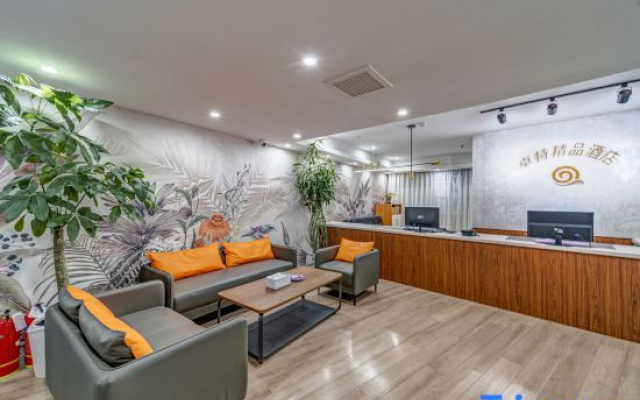 Zhuote Apartment (Qingdao May Fourth Square)