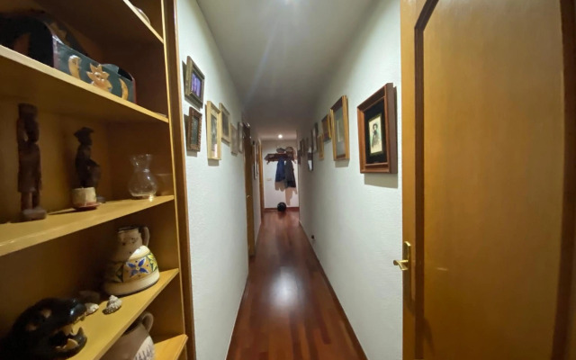 acogedor piso con parking santa justa