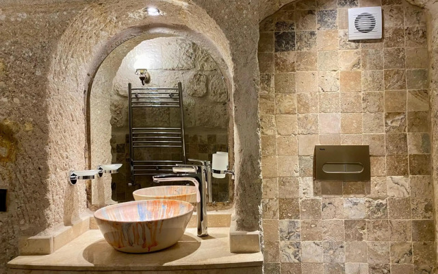 Aren Cave Hotel